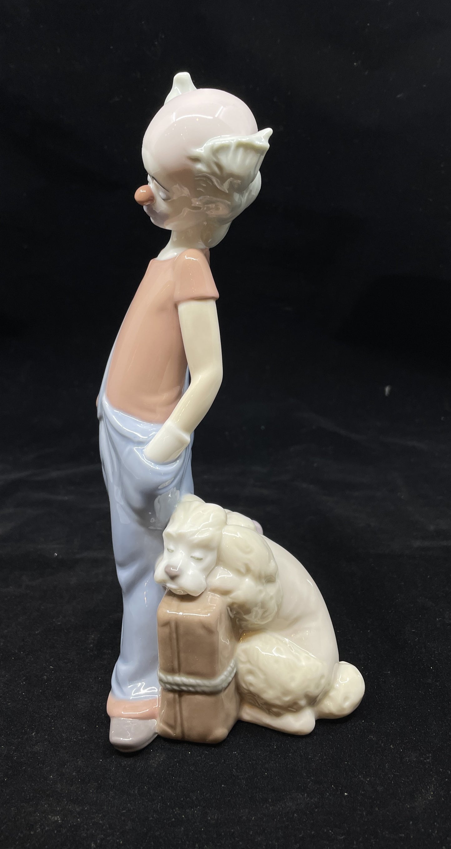 Lladro Destination Big Top (0IL002)