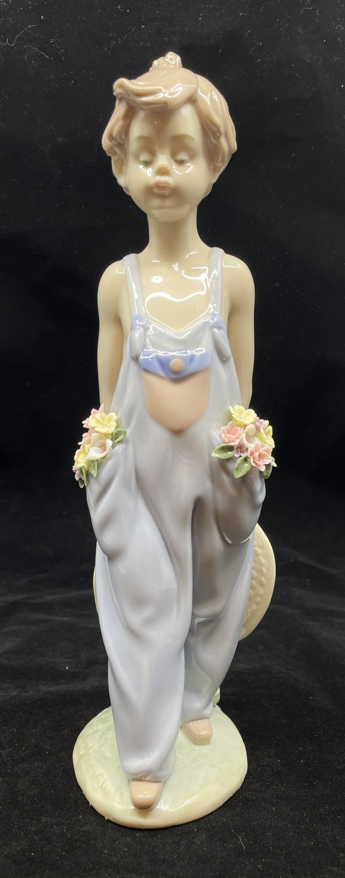 Lladro Pocket Full of Wishes #7650 with box (0IL00D)