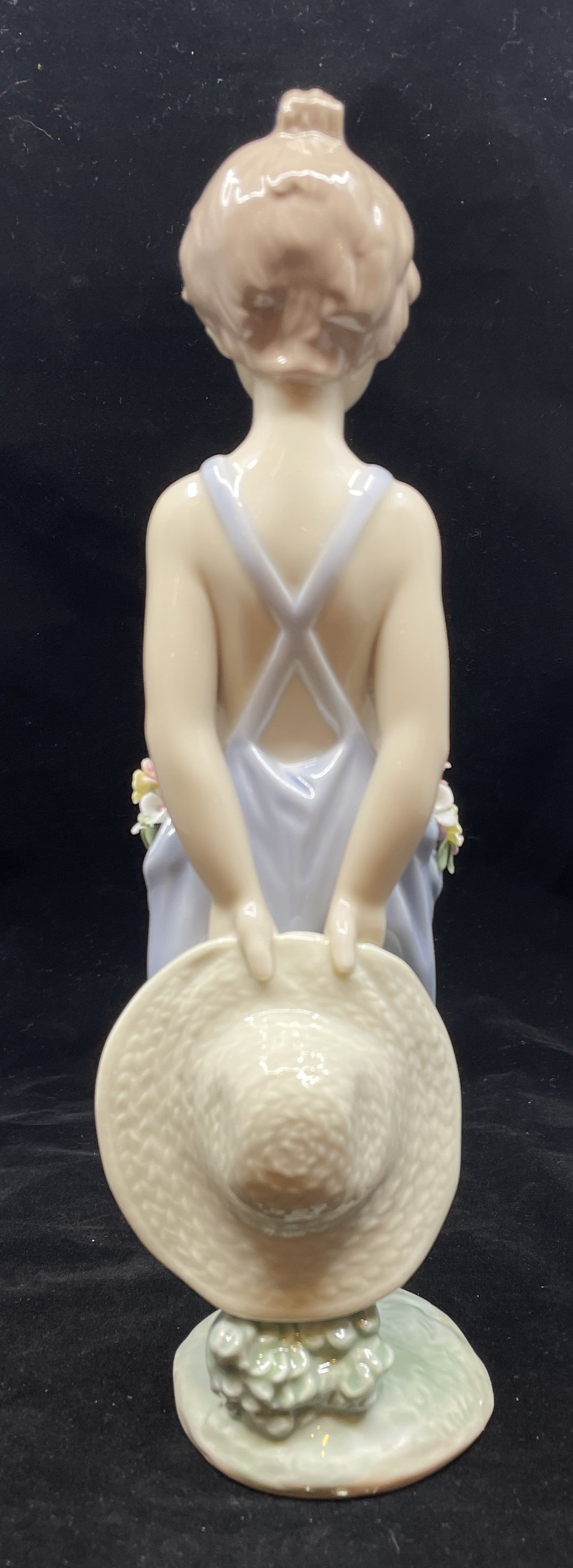 Lladro Pocket Full of Wishes #7650 with box (0IL00D)