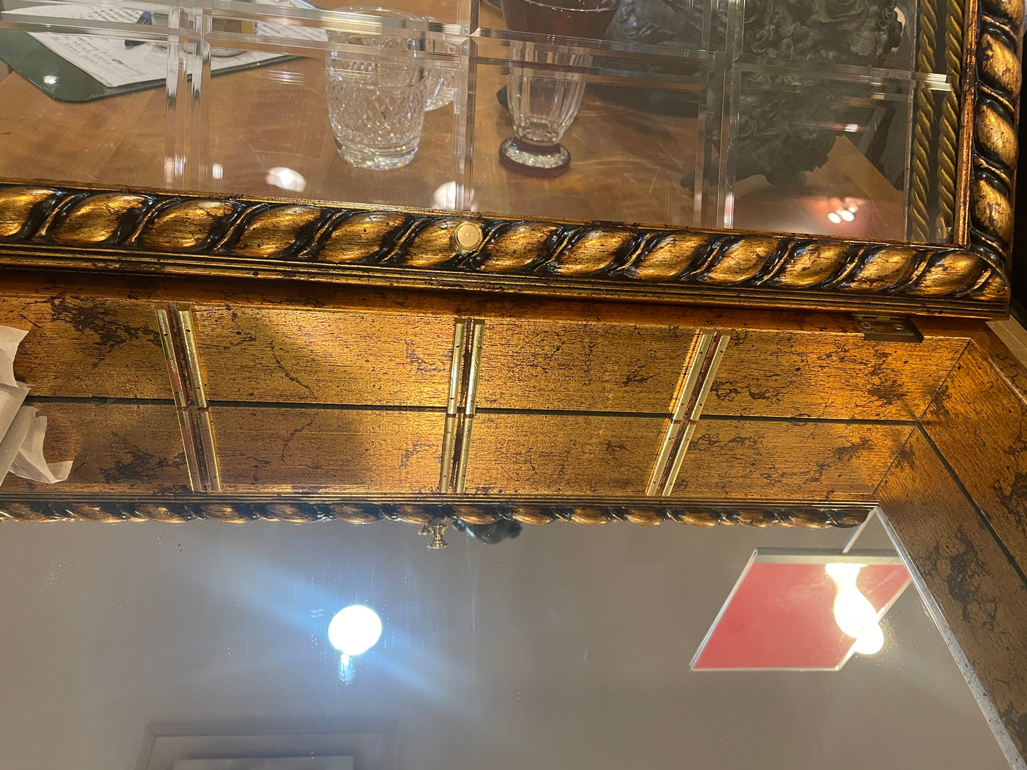 Gold Wall Curio (0MG003)