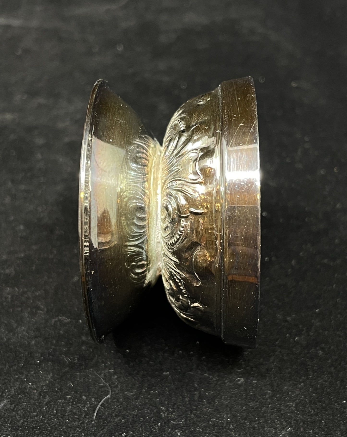 Waterford Egg 3rd Edition with box (0IL008)