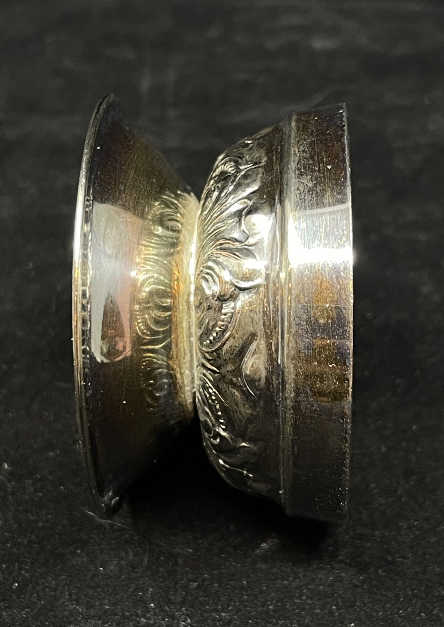 Waterford Egg 5th Edition with box (0IL00G)