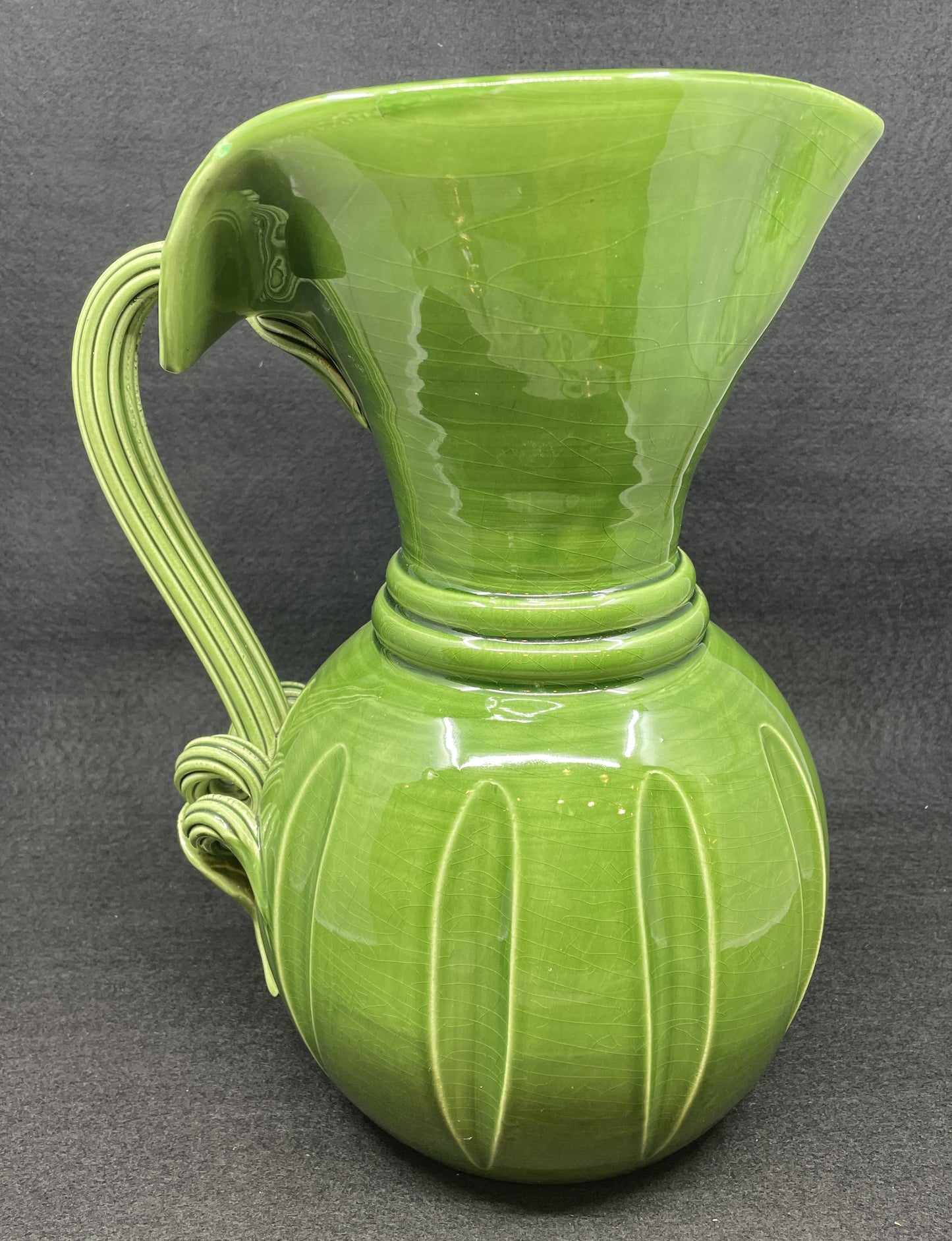 Vietri Tuscan Garden Pitcher in Green (0JL01C)