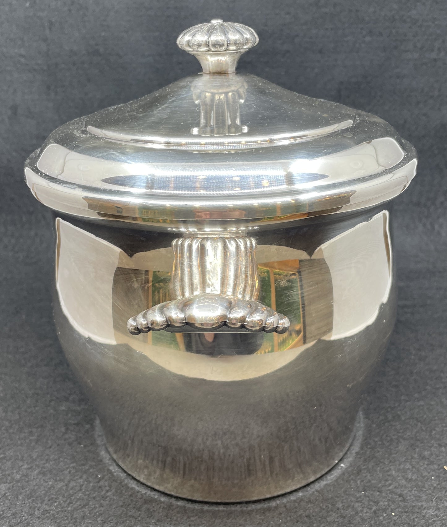 Rogers Bros Silverplate Ice Bucket (0JL01E)