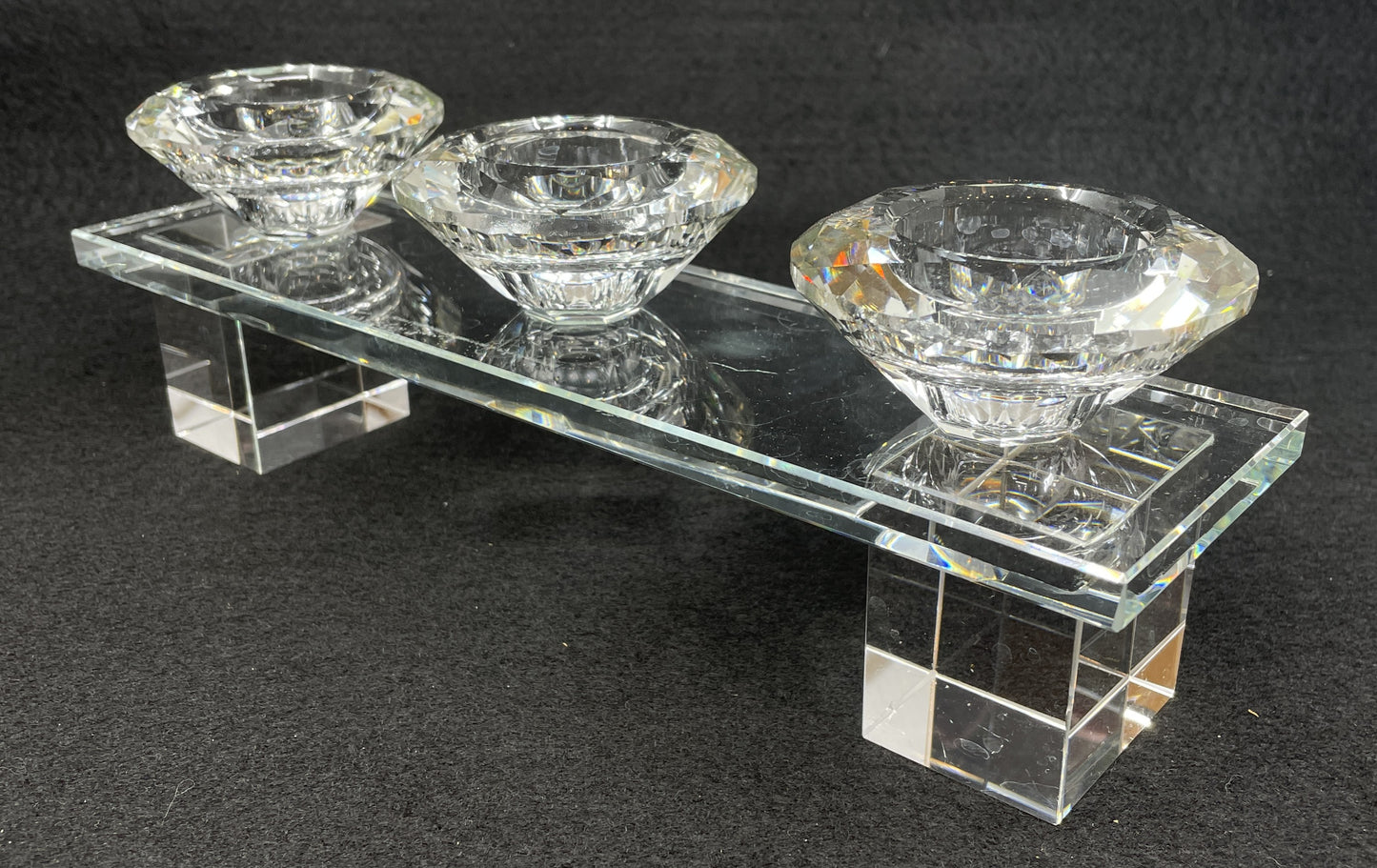 Crystal Diamond Trio Candlestick (0JL01F)