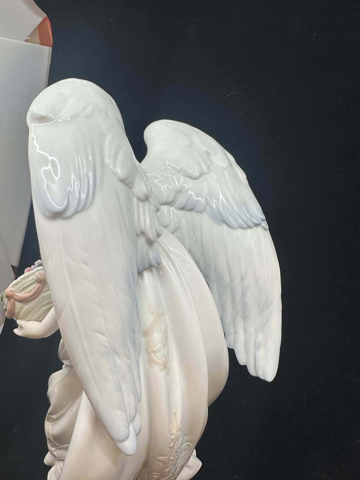 Lladro Flowers of Peace #1867 AS IS (GJUBGA)