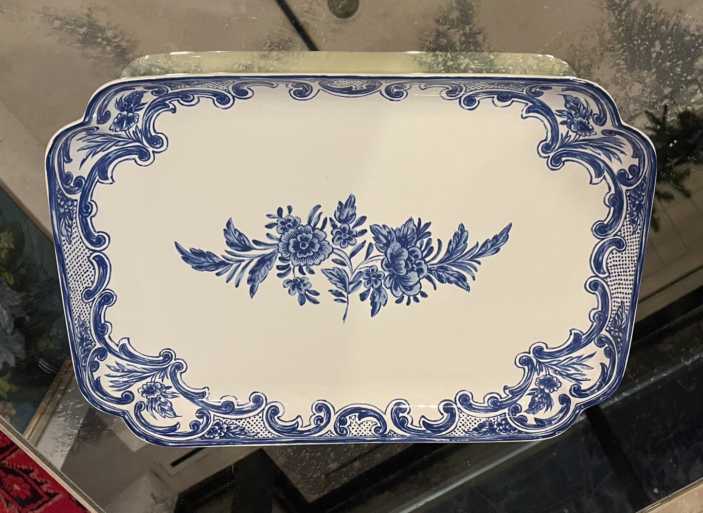 Tiffany Delft Blue Platter w/box (00P009)