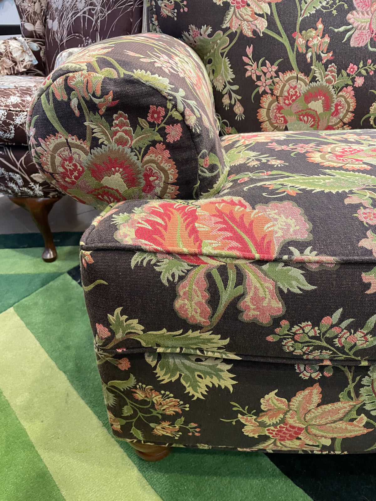 Paisley Ethan Allen Club Chair, browns (0Q6003)