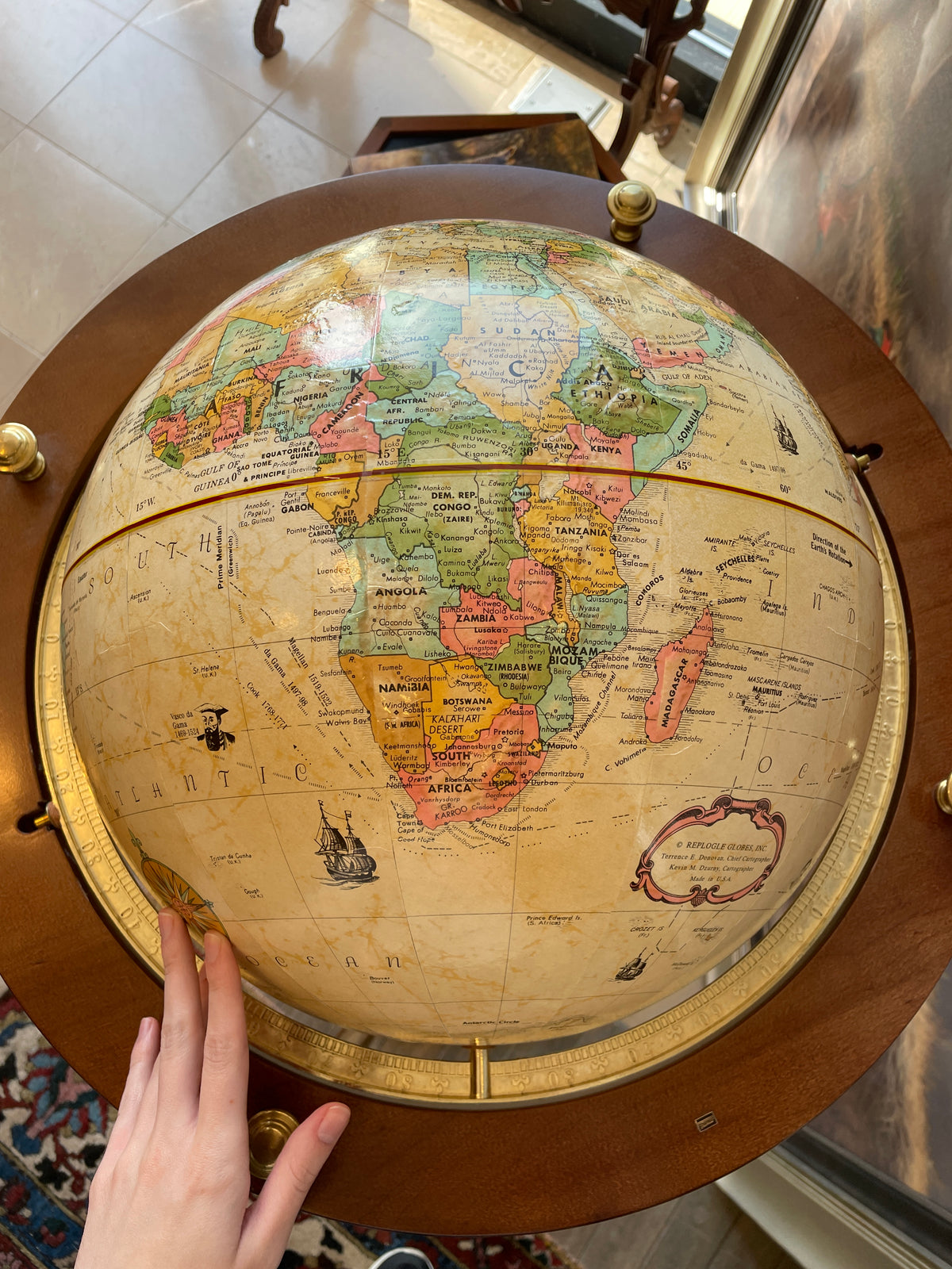 Replogle Globe on Stand (0QD001)