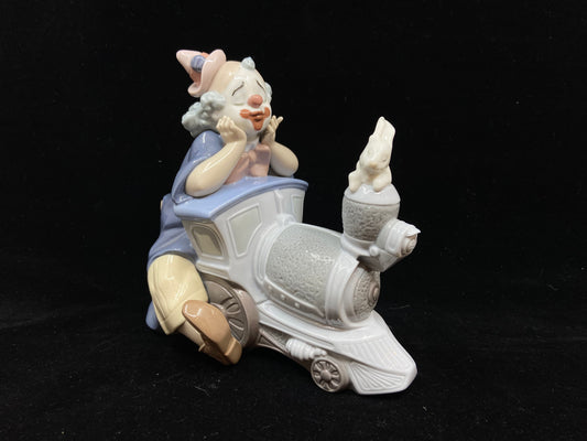 Lladro Circus Express #8138 (YAHFKB)
