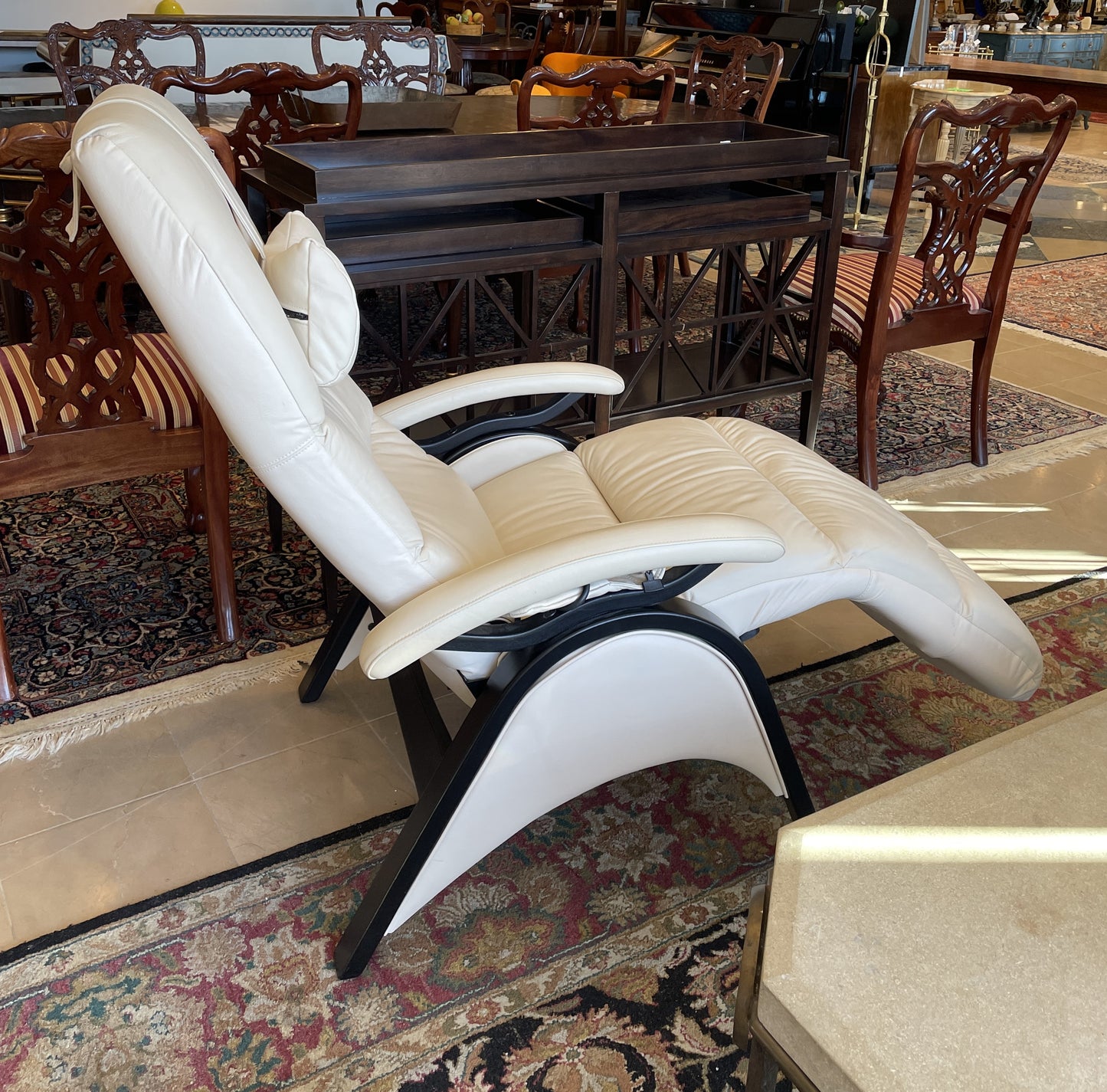 Zero Gravity Leather Recliner (0AG00M)