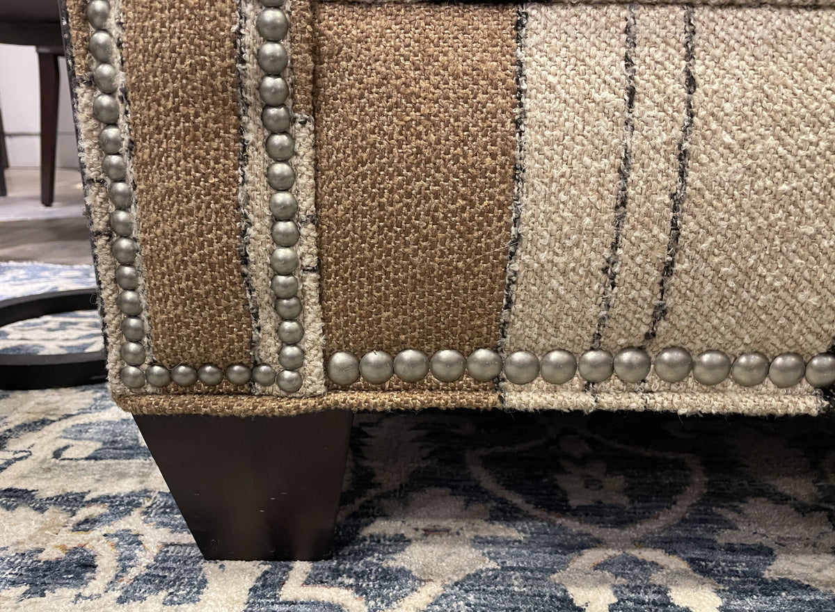 Craftmaster Striped Loveseat (0NX00R)