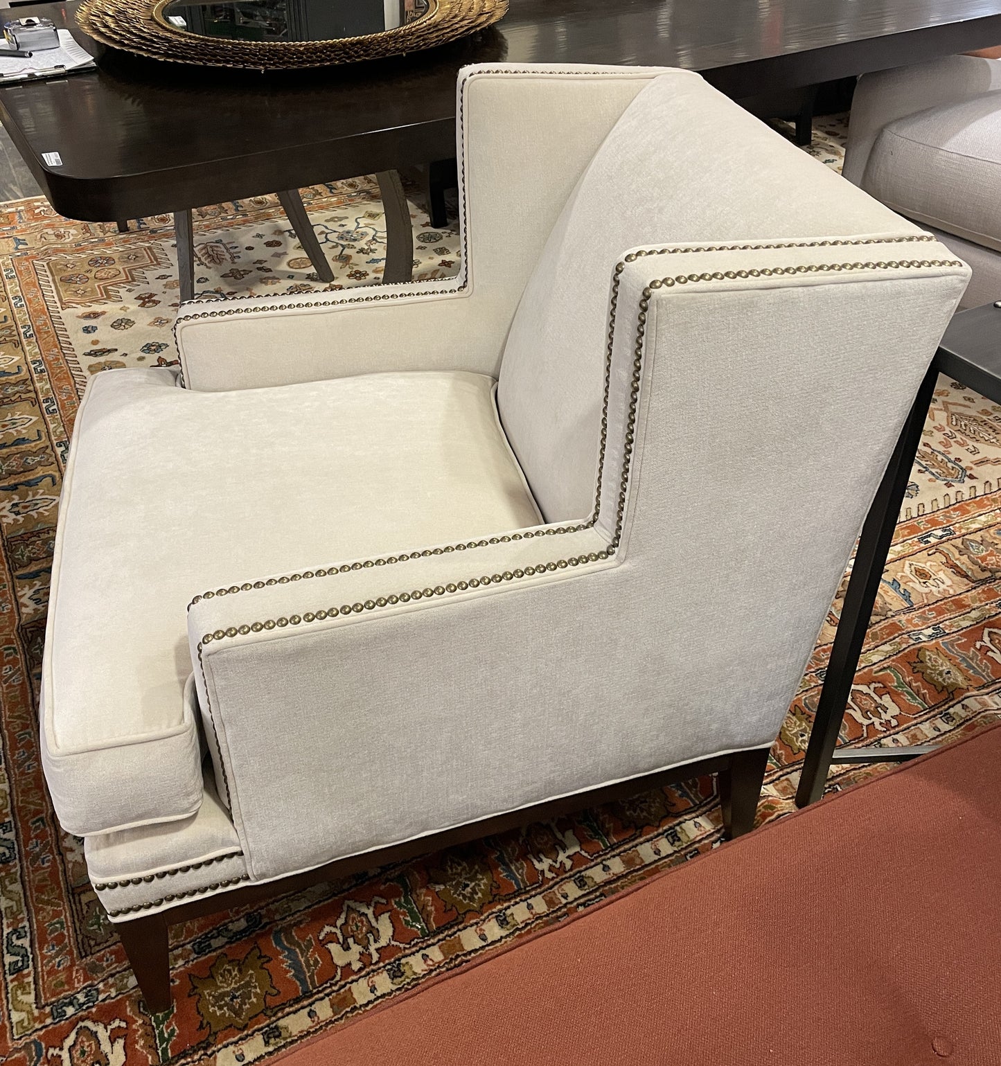 Mitchell Gold White chair with tacks (0IV01A)