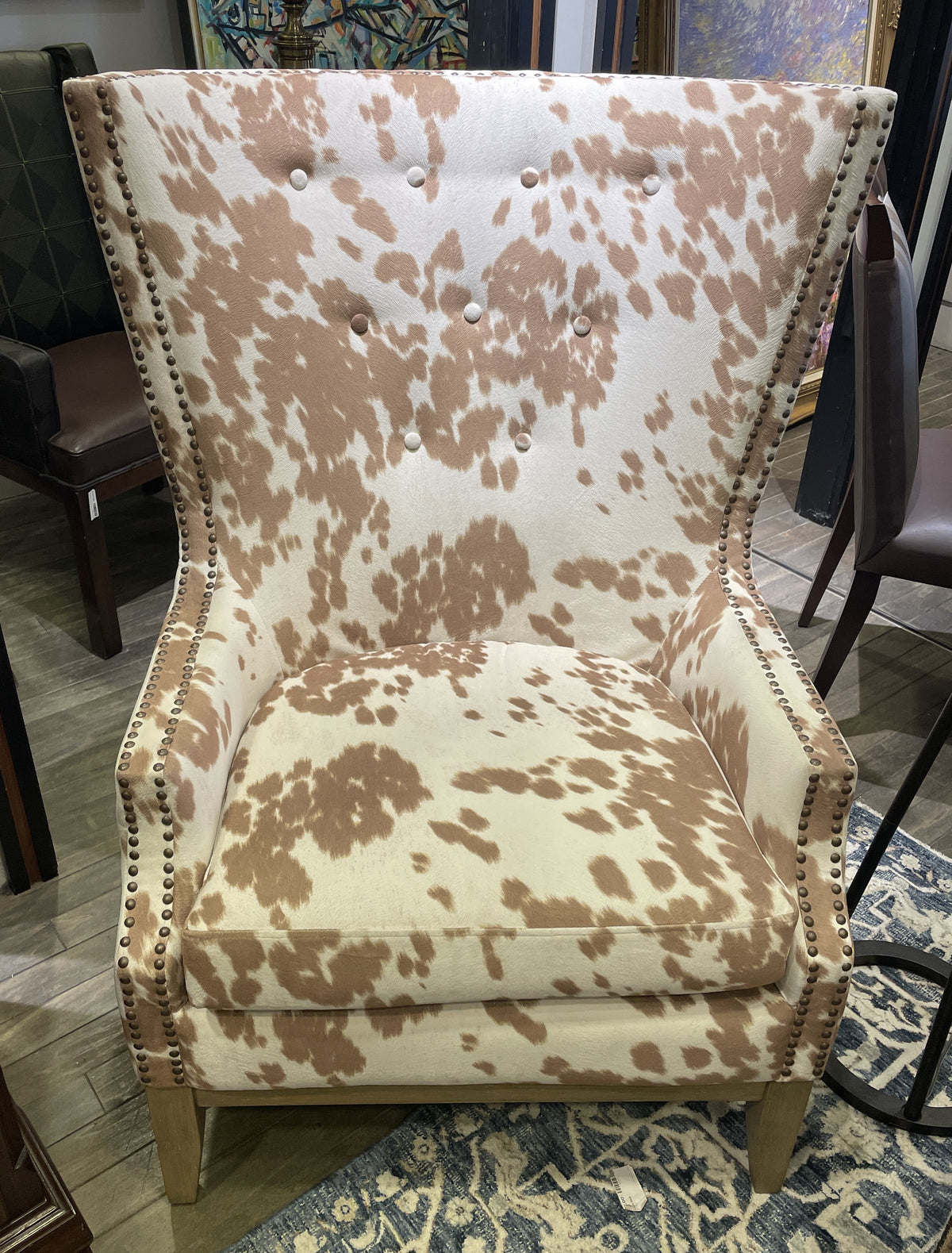 Brown Cow Wingback (0NX00P)