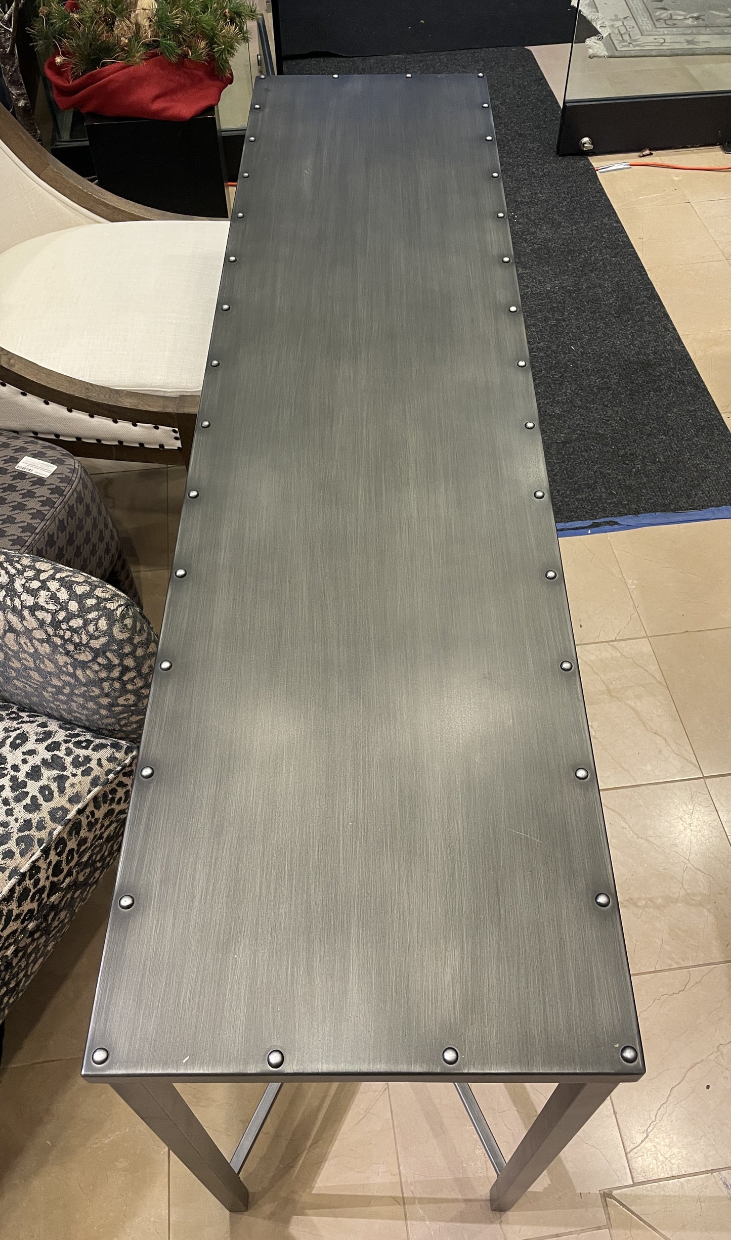 Universal "Eliston" Iron and Chain Console (Three available) (0IV00X)