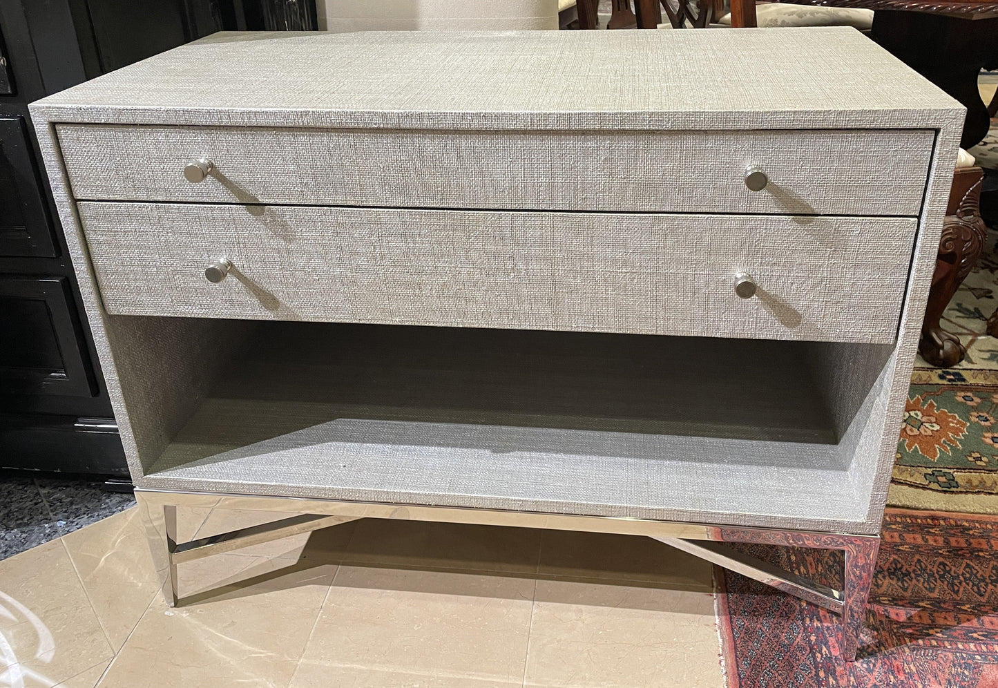 Bernhardt "Saba" Grasscloth Nightstands, a pair (0IV00J)