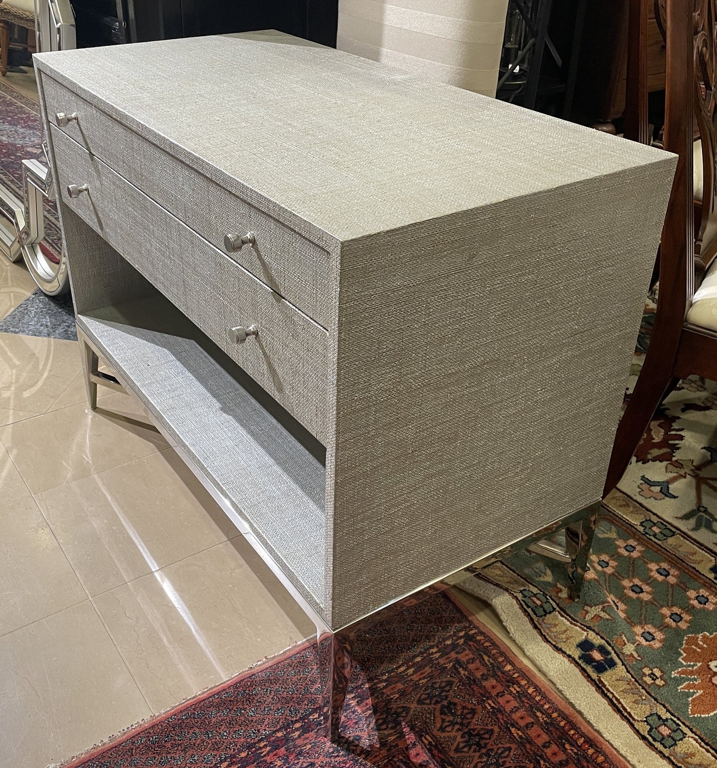 Bernhardt "Saba" Grasscloth Nightstands, a pair (0IV00J)