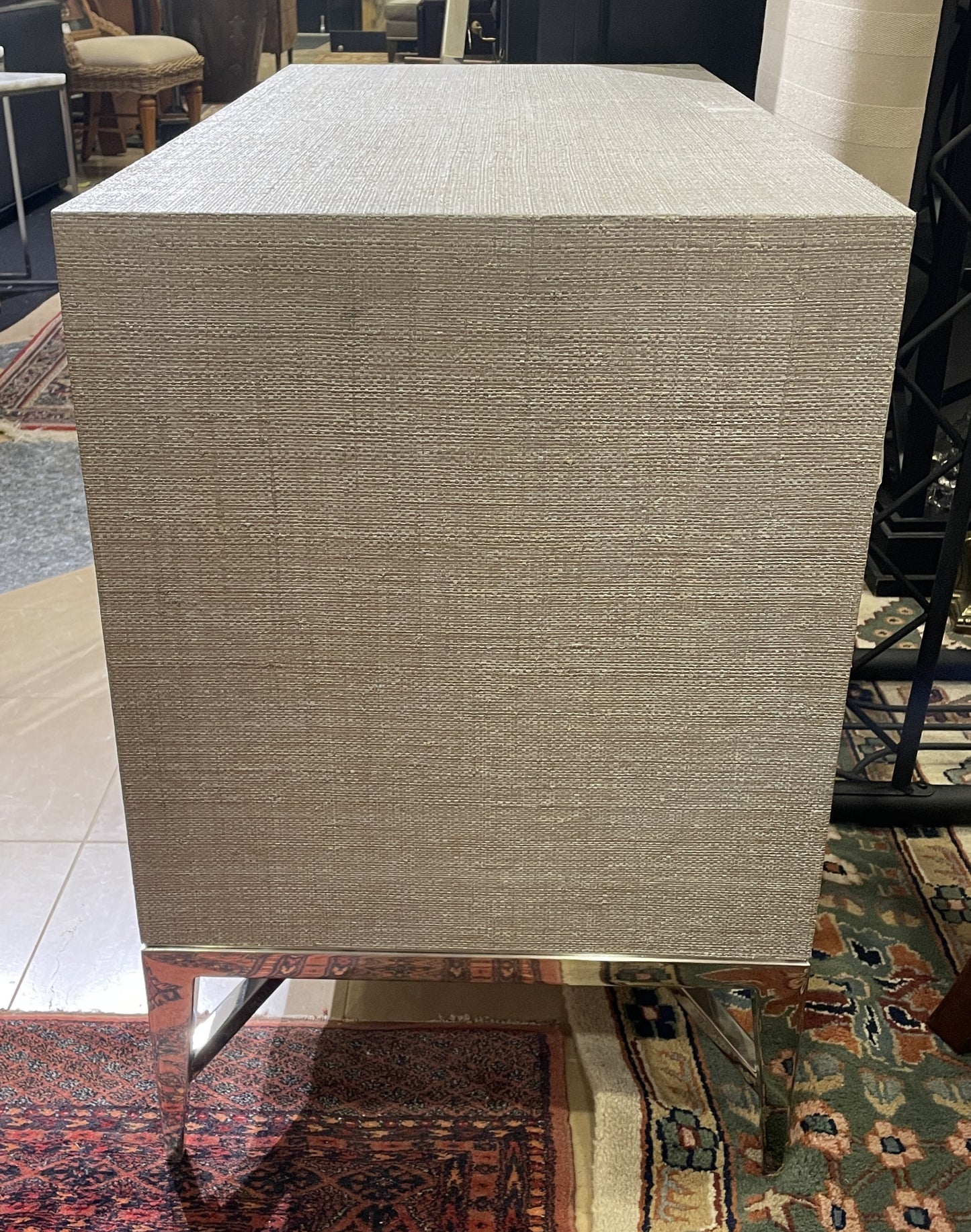 Bernhardt "Saba" Grasscloth Nightstands, a pair (0IV00J)