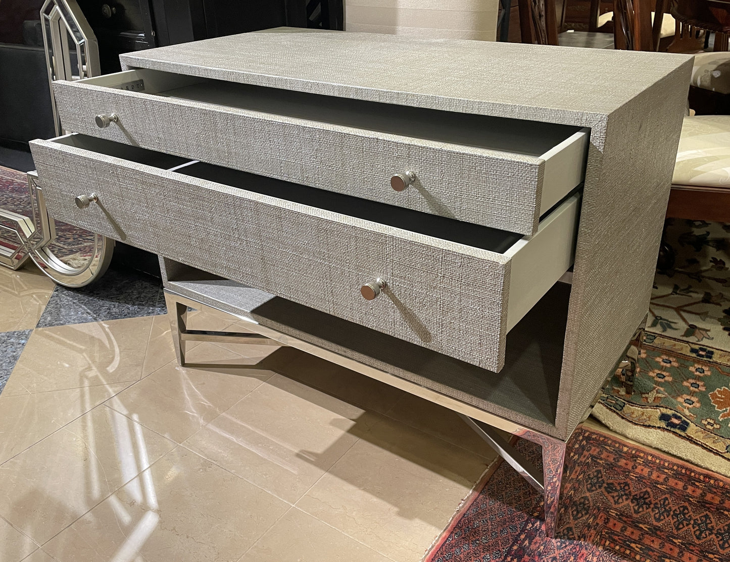 Bernhardt "Saba" Grasscloth Nightstands, a pair (0IV00J)