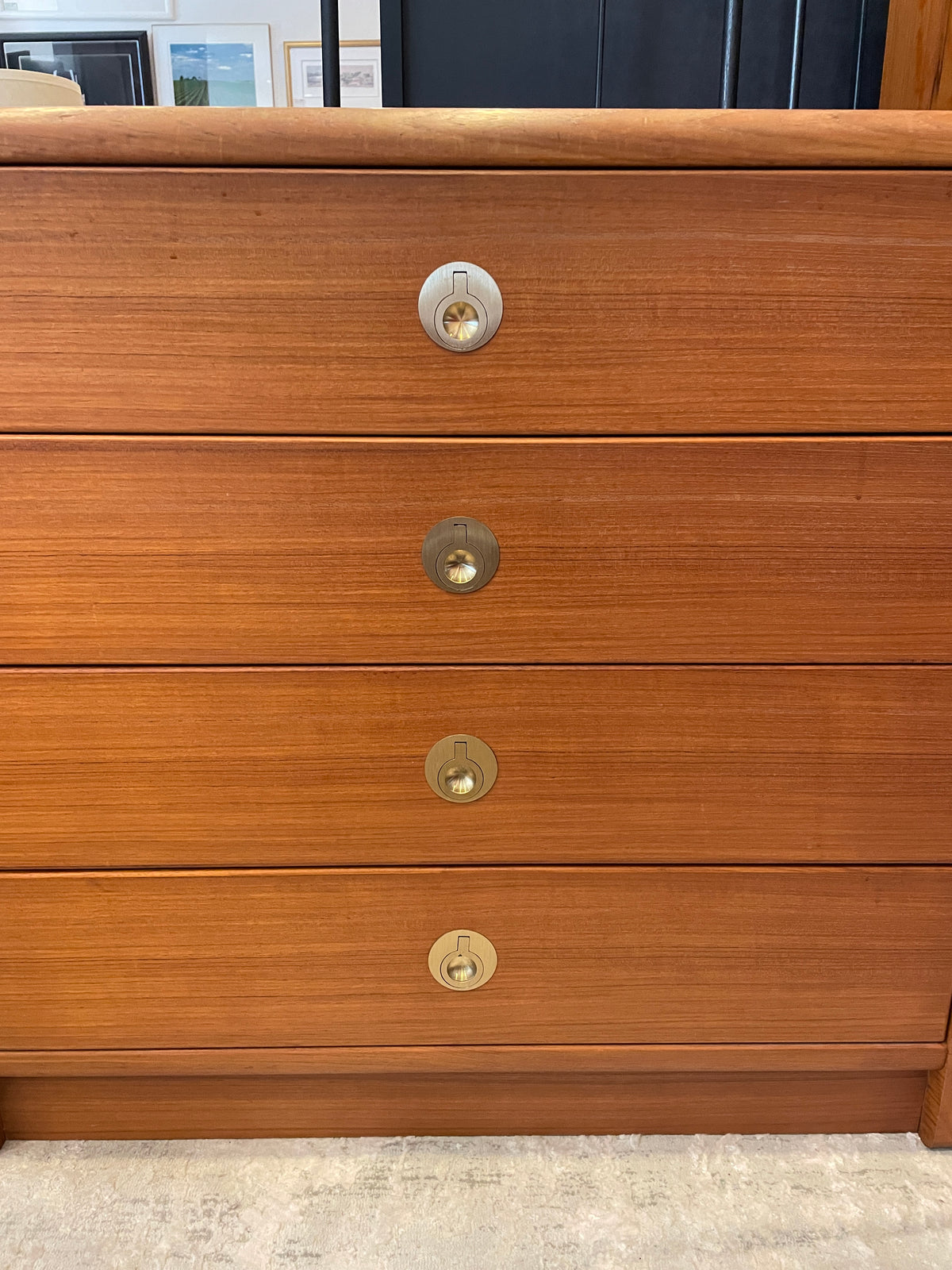 D-Scan Captain Line Dresser, AS IS (0QG001)
