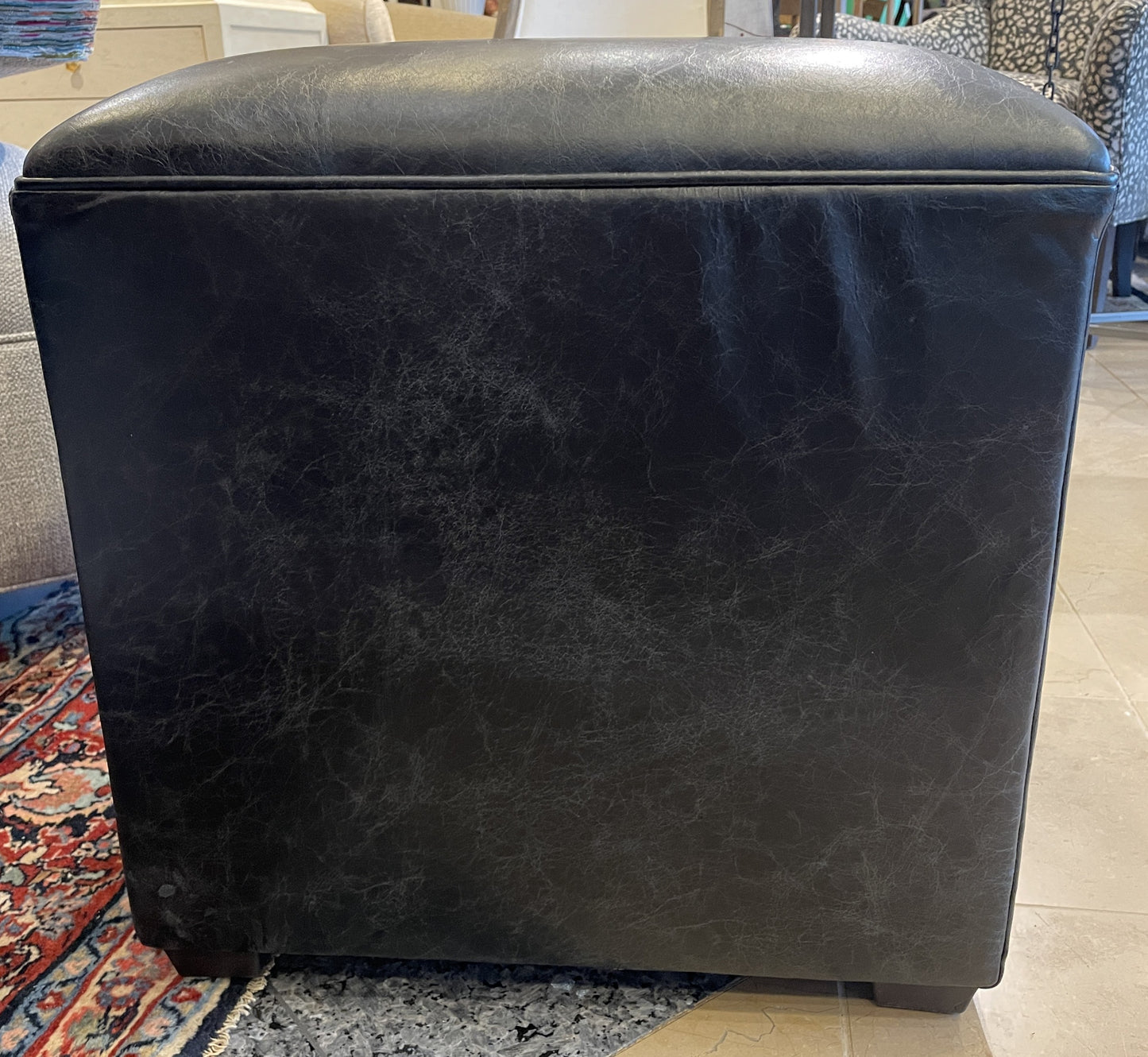 Black Leather Hassock Ottoman, AS IS (0IV013)
