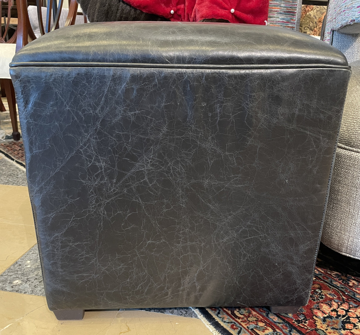 Black Leather Hassock Ottoman, AS IS (0IV013)