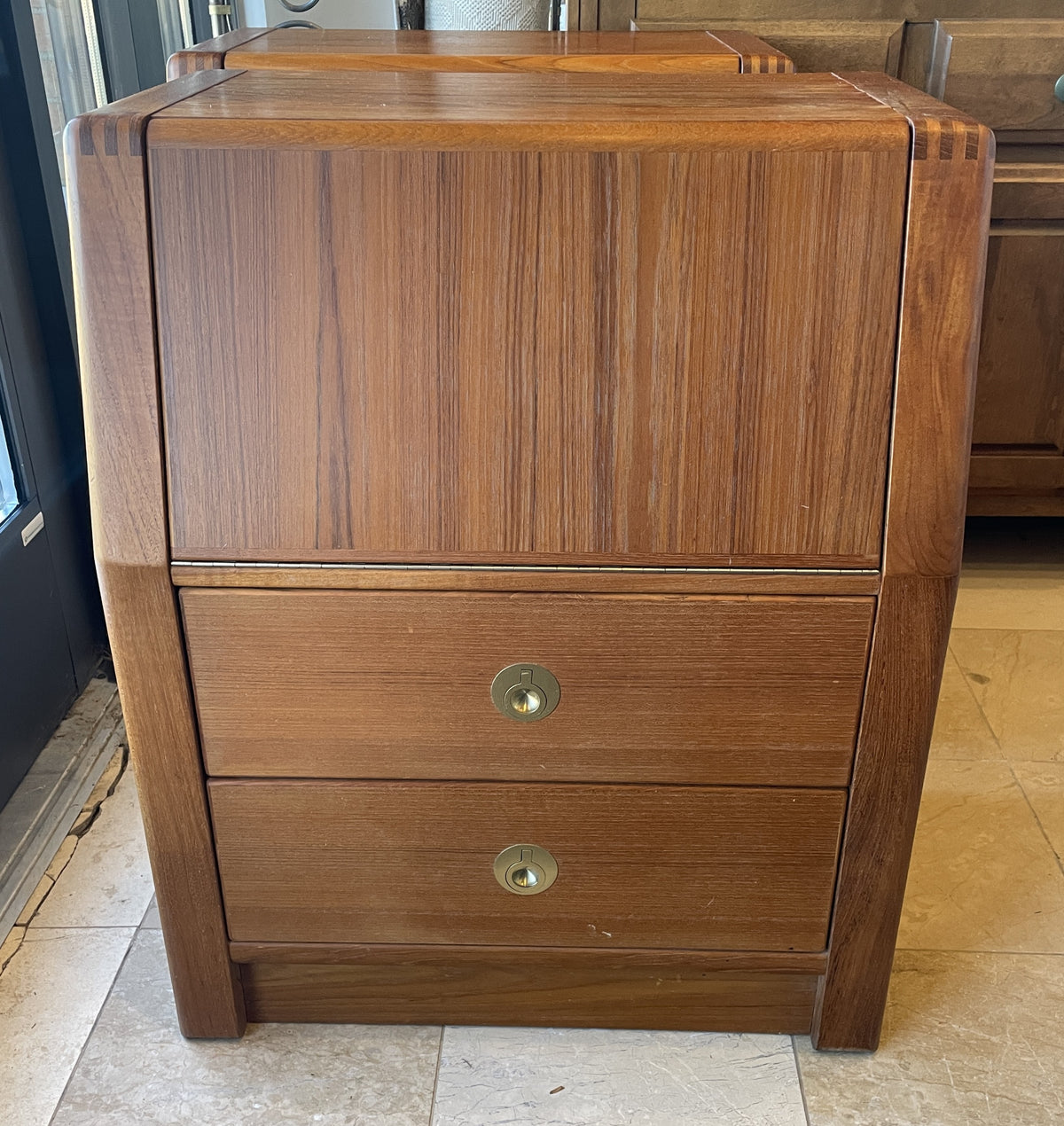 D-Scan Captain Line Nightstands, Pair, AS IS (0QG004)