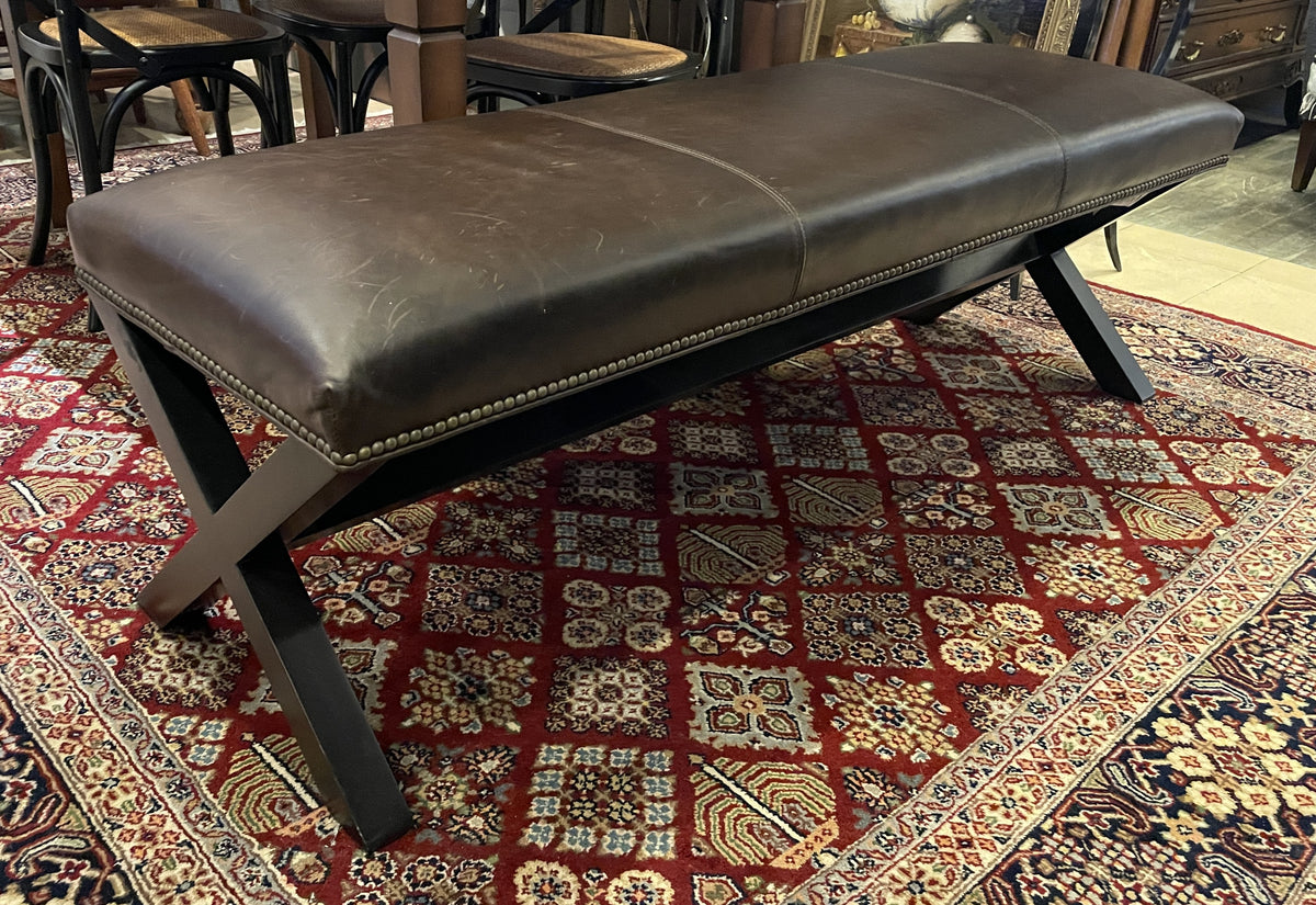Camden Leather Bench with Tacks (0NX00M)
