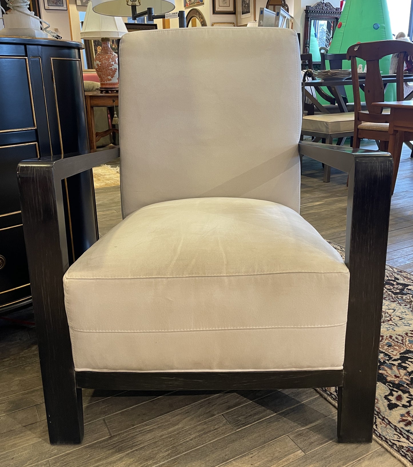 Hickory White Shawn Chair in White Microfiber (Two available) (0IV008)