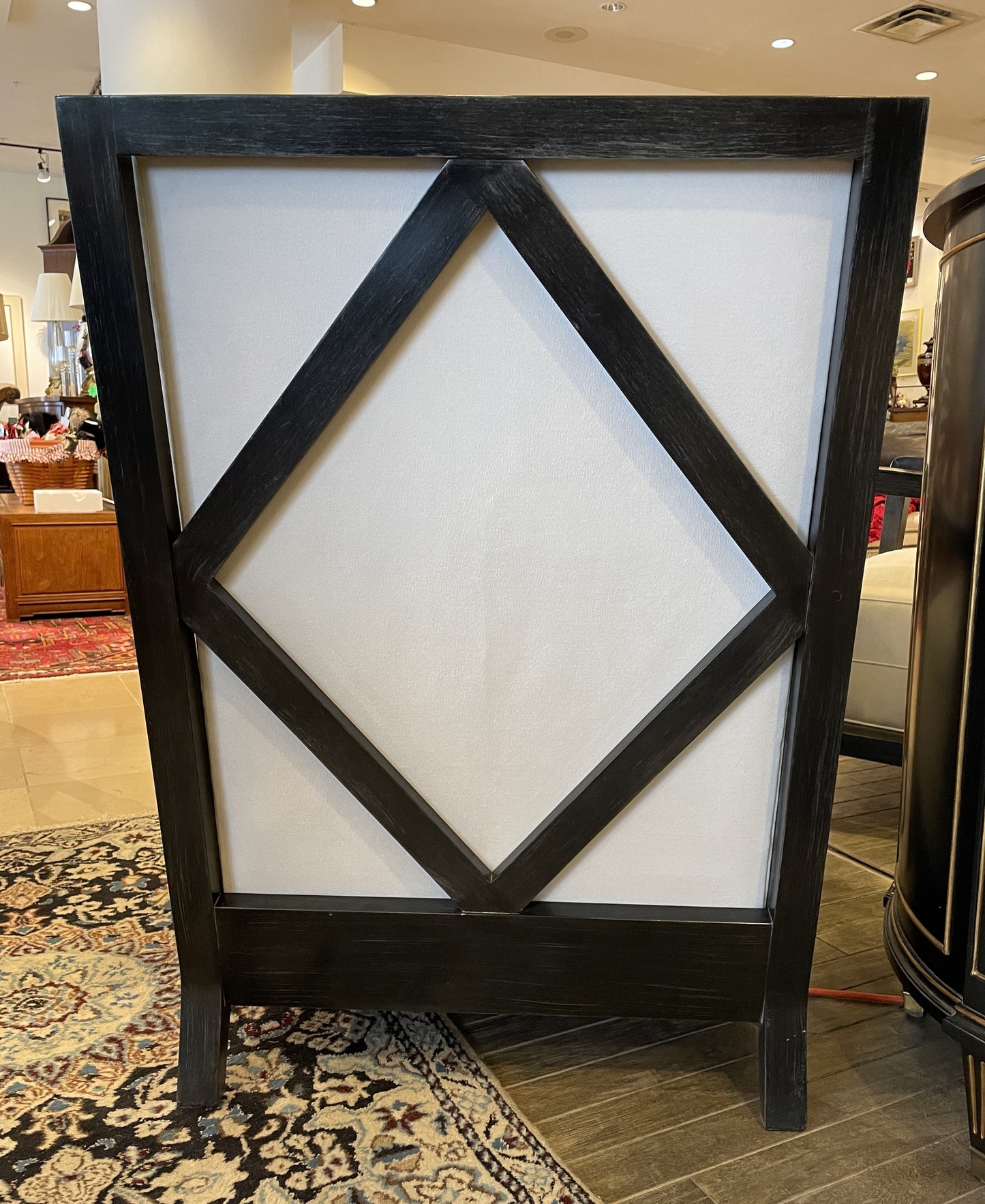 Hickory White Shawn Chair in White Microfiber (Two available) (0IV008)