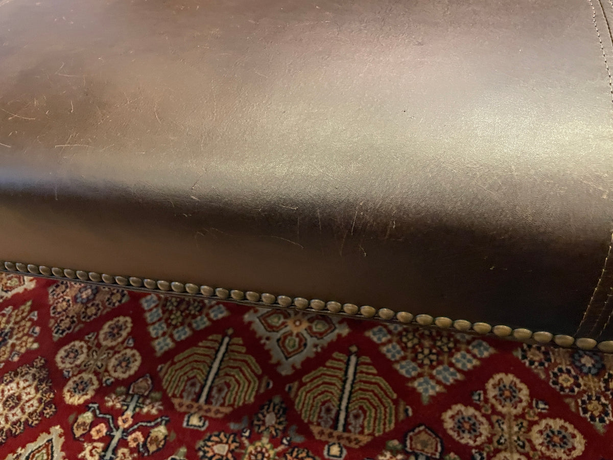 Camden Leather Bench with Tacks (0NX00M)