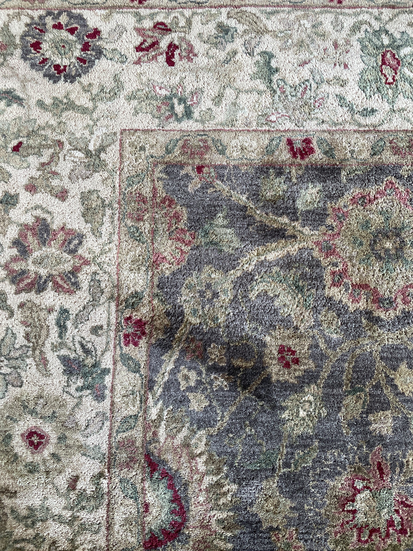 Hand Knotted Wool Rug (7'8x9'7) (0MS001)