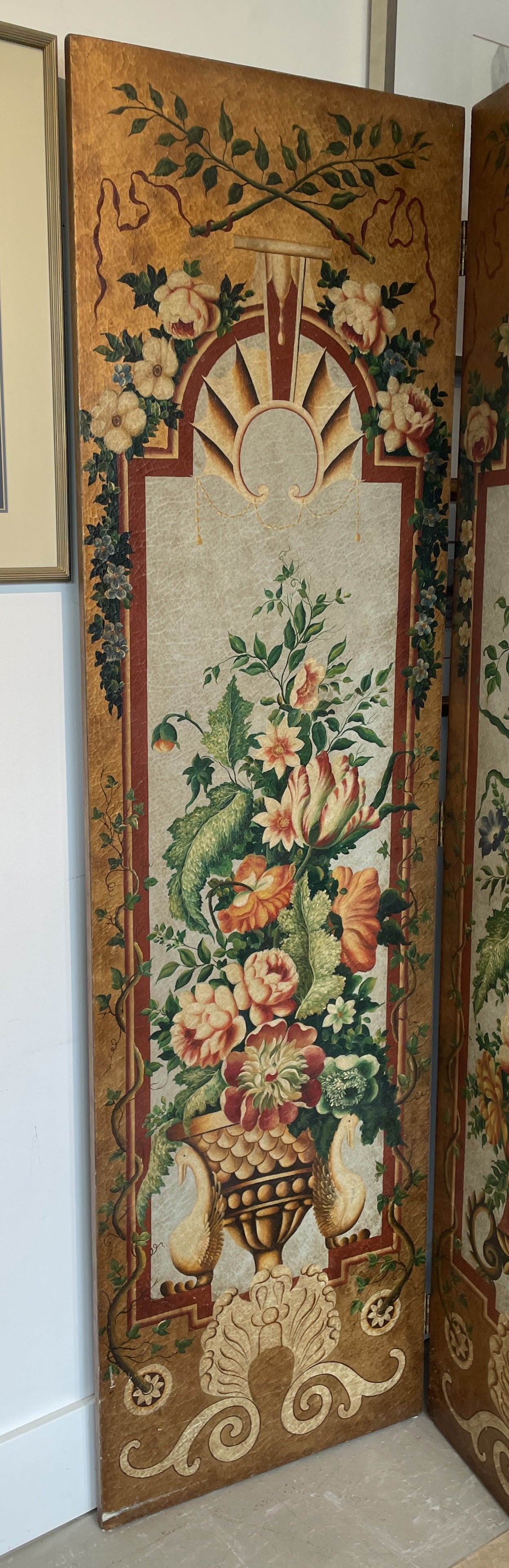 Italianate Floral Room Divider (0MG004)