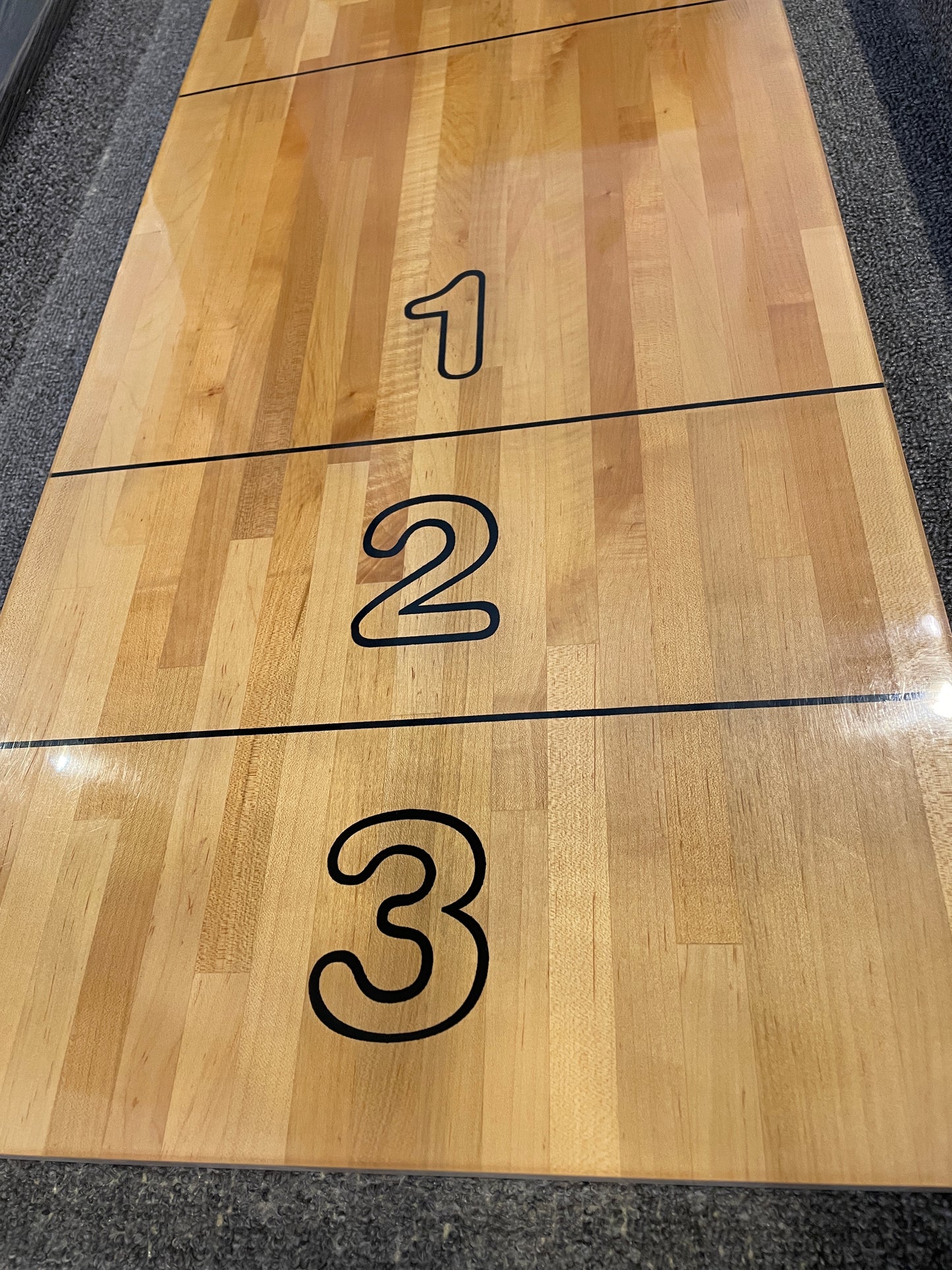 Berner Billiards Shuffleboard Table with accessories (0MT003)