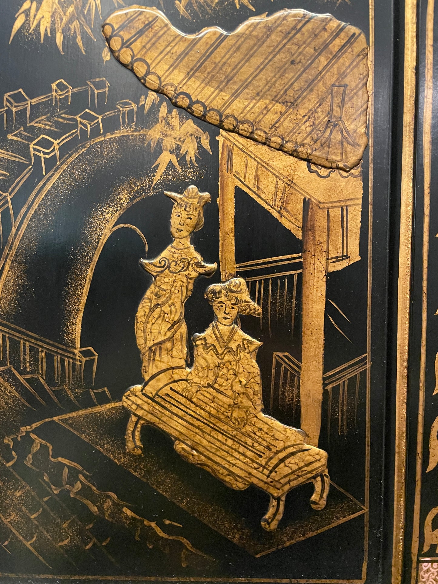 Castilian Low Profile Chinoserie Wall Clock (0IW005)