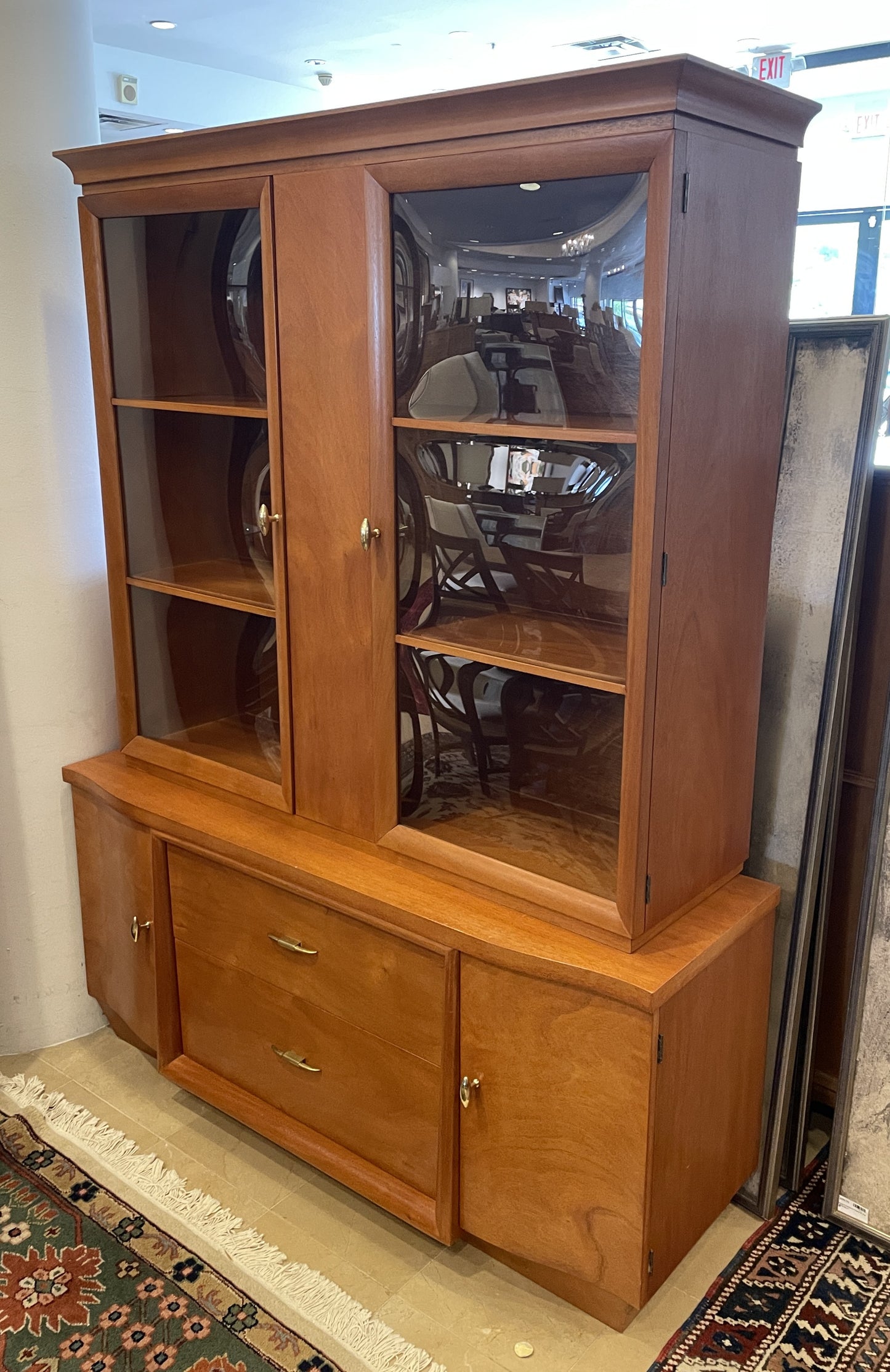 Sieling Modern Breakfront/China Cabinet (0MR001)