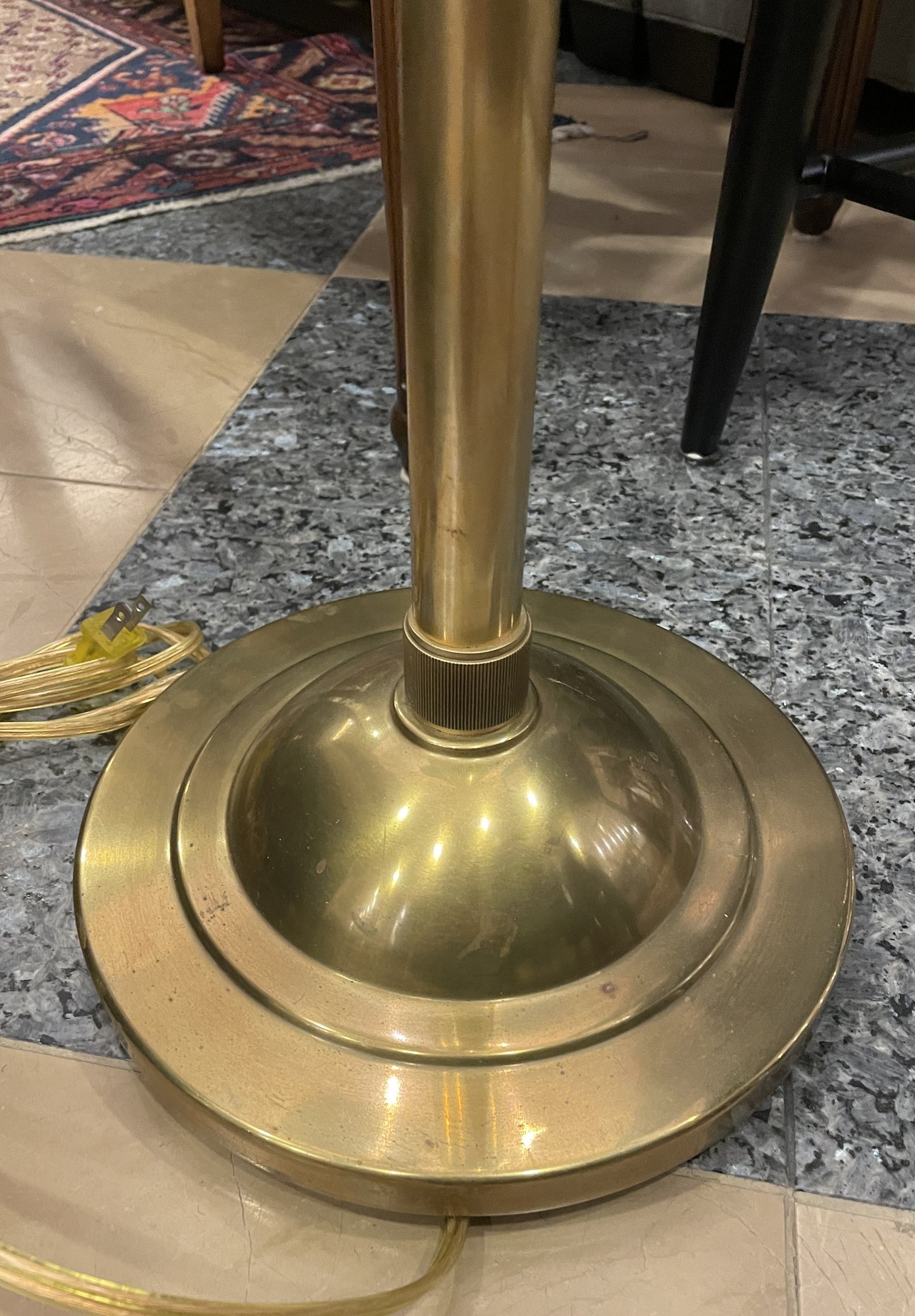 Apothecary Lamp in Brass, AS IS (0IV017)