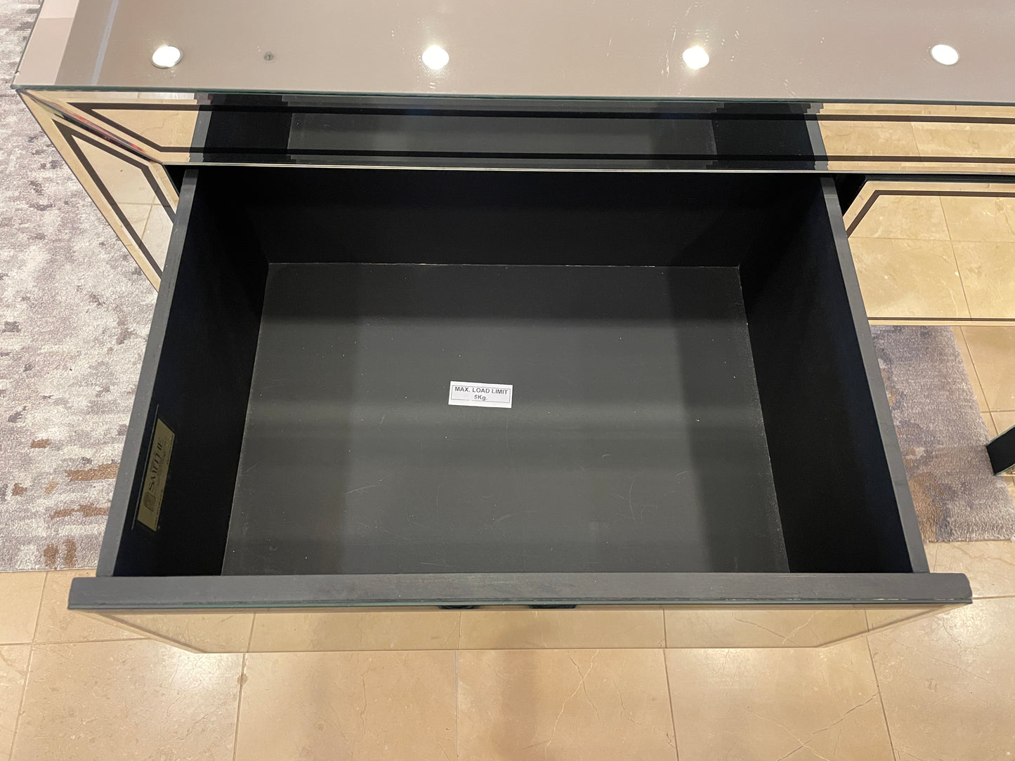 Walter E. Smithe Illagio Mirrored Console AS IS (01D004)