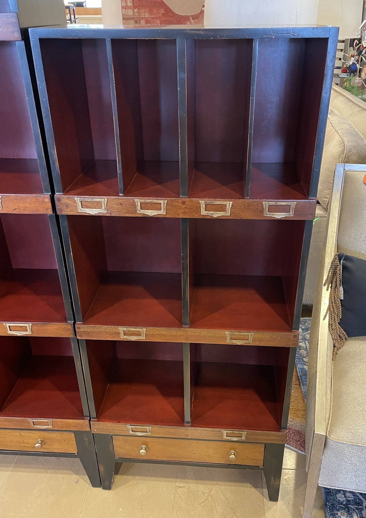 French Heritage Drapers Cabinet, Small (0QO00A)