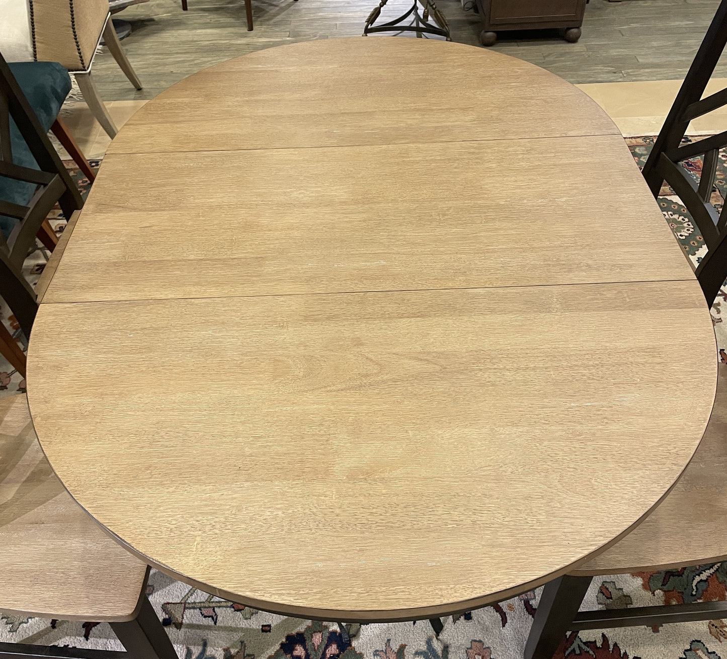 Harper Dining Table and 4 chairs, BRAND NEW (0KK00E)