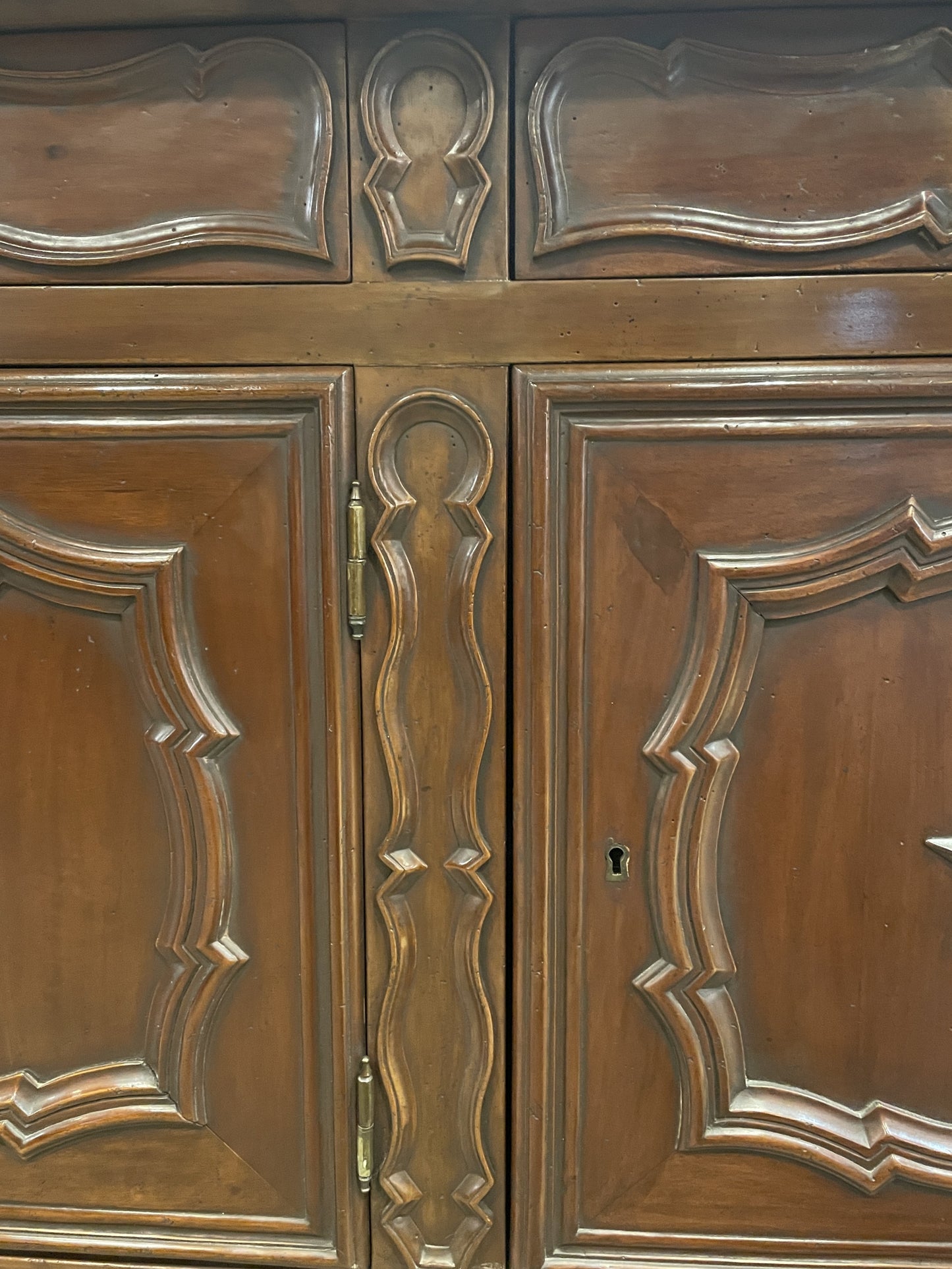 Antique French Provincial Buffet (0J4001)