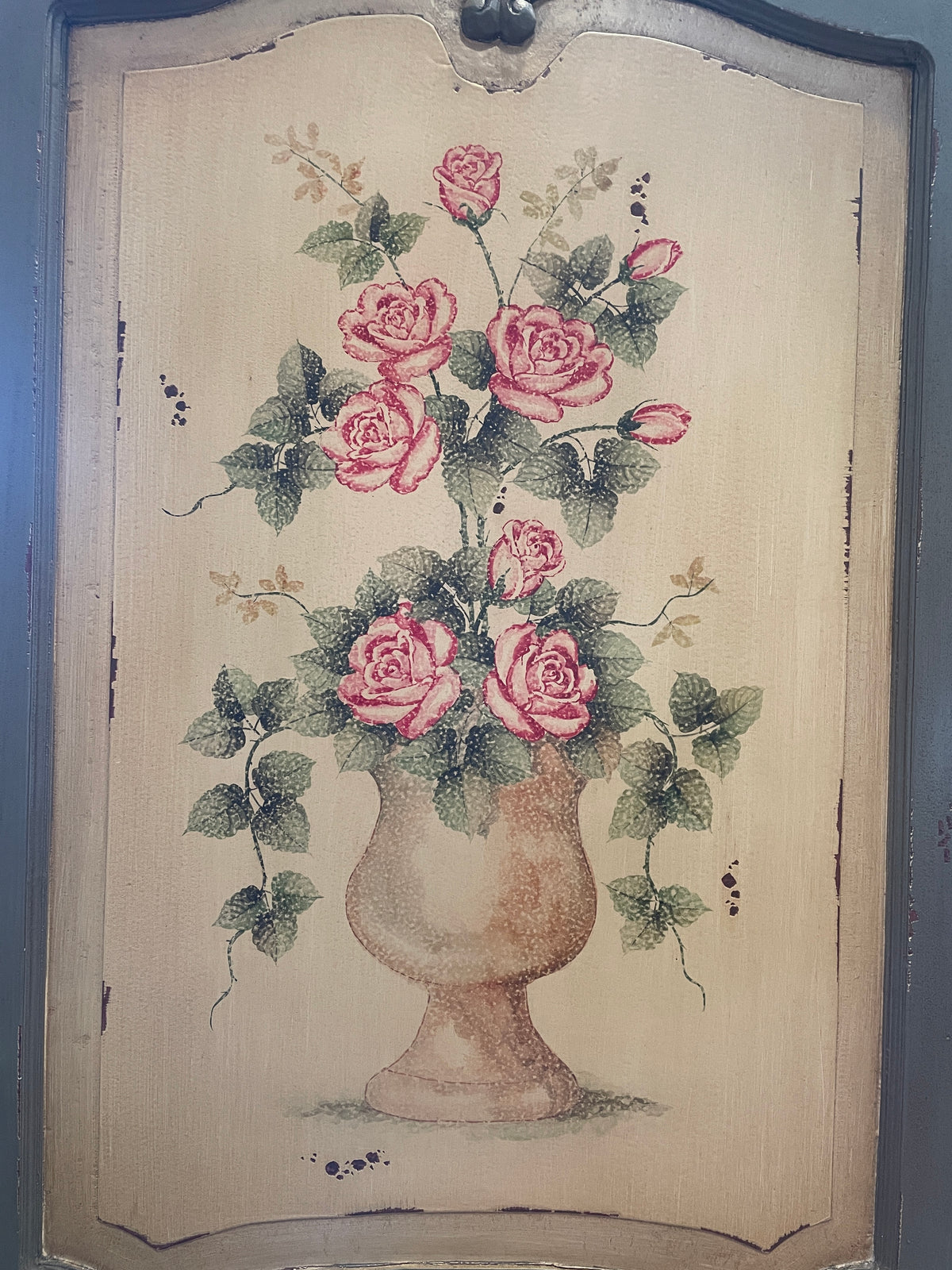 Tyrolean Style Wall Pantry/Cabinet (0QO00Q)