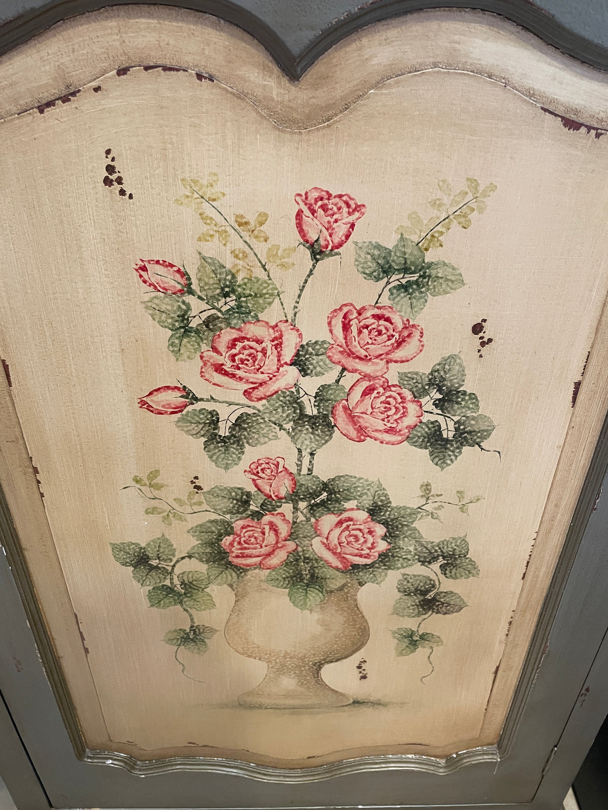 Tyrolean Style Wall Pantry/Cabinet (0QO00Q)