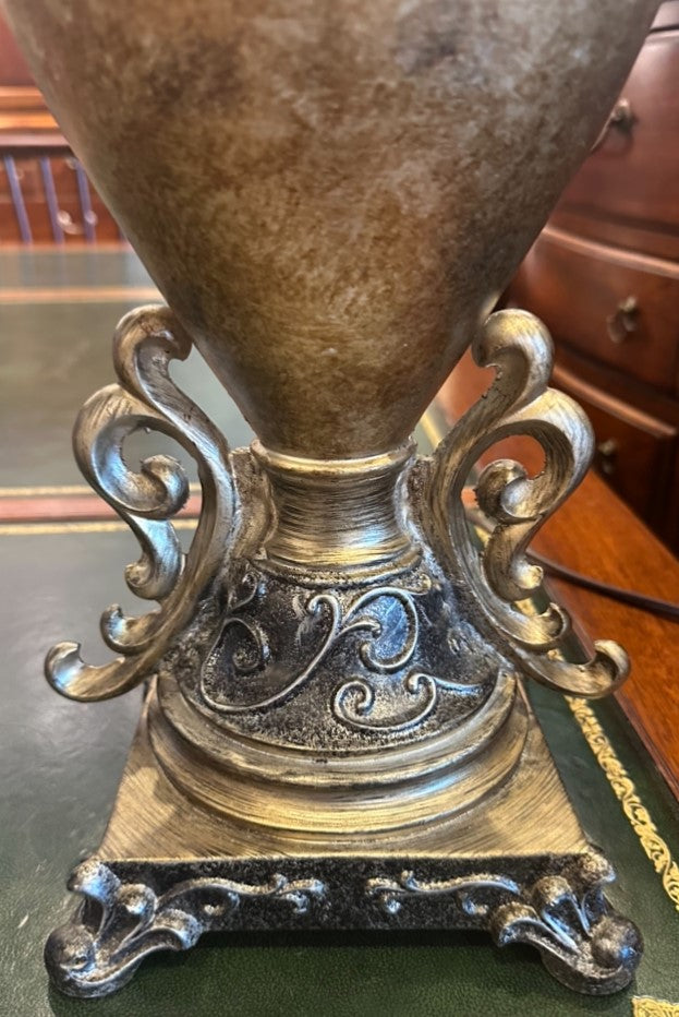 Pair of Resin Urn Lamps (VCPL9D)