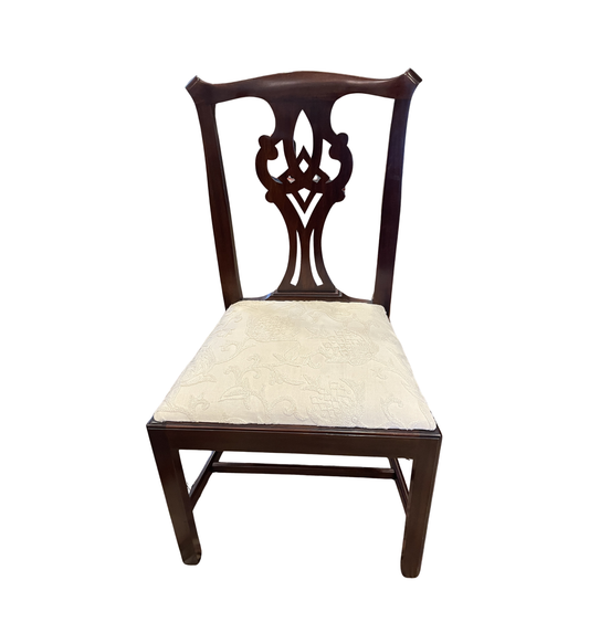 Henkel Harris Chippendale Crewel Dining Chair (0C402L)