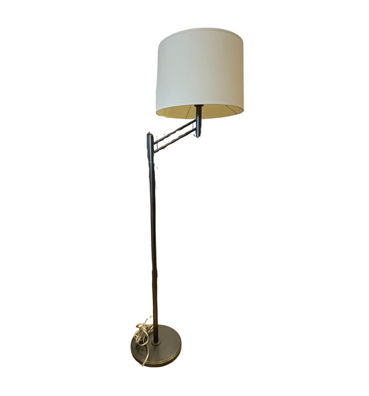 Crate and Barrel Floor Lamp (0G7004)